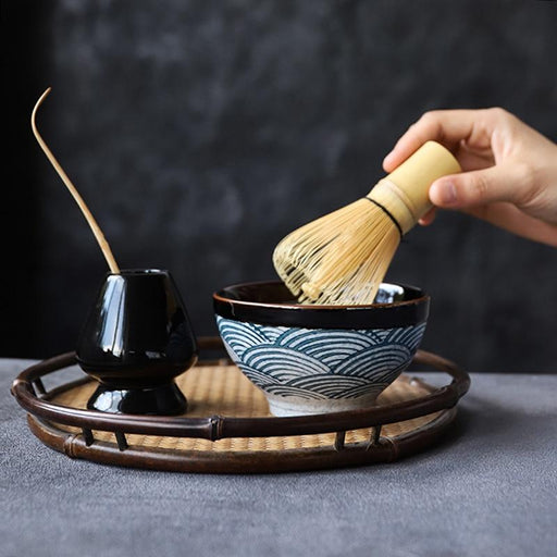 Dimono Service à thé Matcha original avec bol à matcha, balai en bambou &  cuillère doseuse - le coffret cadeau cérémonie du thé (service à thé) :  : Cuisine et Maison